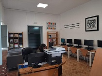 C2210.jpg